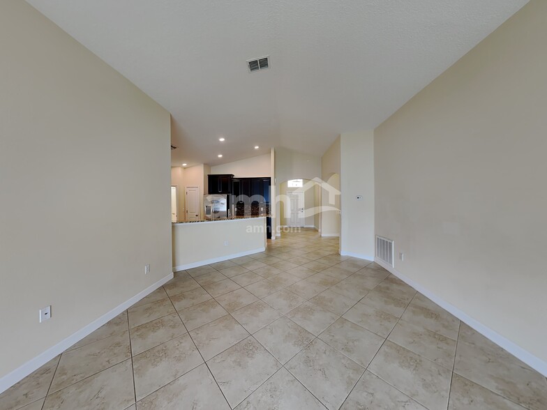 Building Photo - 12035 Cardinal Flower Dr