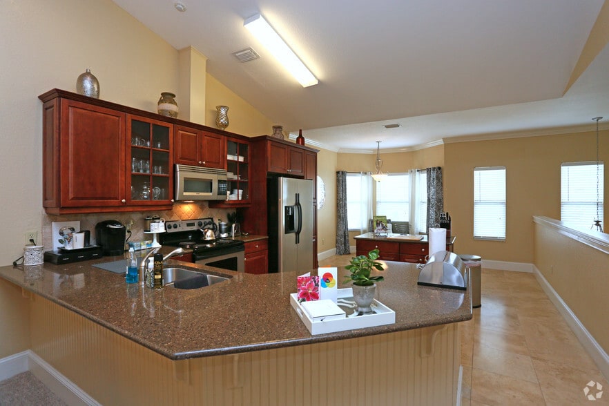 The Gardens 3531 Club Villas Dr Valdosta GA 31602 Apartment Finder