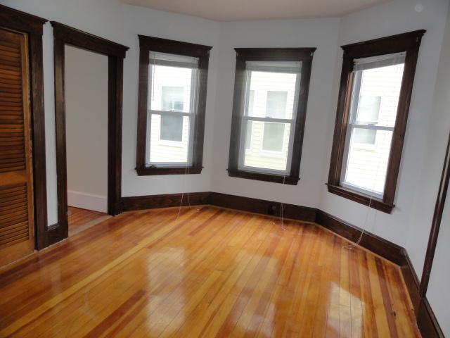 Primary Photo - 101 Heath St