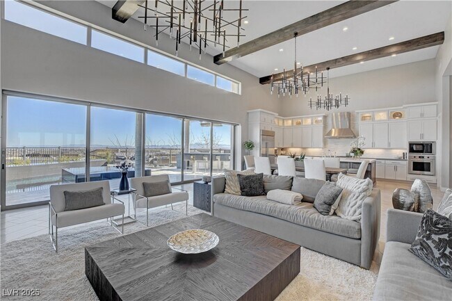 Building Photo - 6300 Clovis Point St