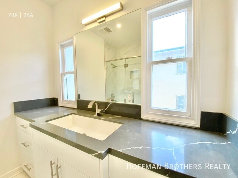 Building Photo - 1407 Laurel Ave