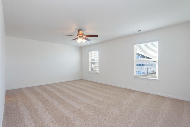 Building Photo - 133 Kaley Ln