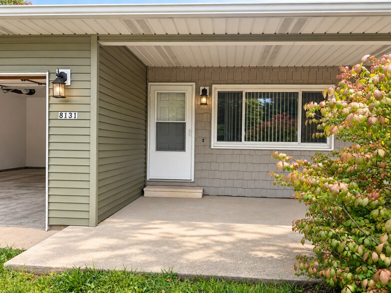 Building Photo - 8131 Ravine Rd