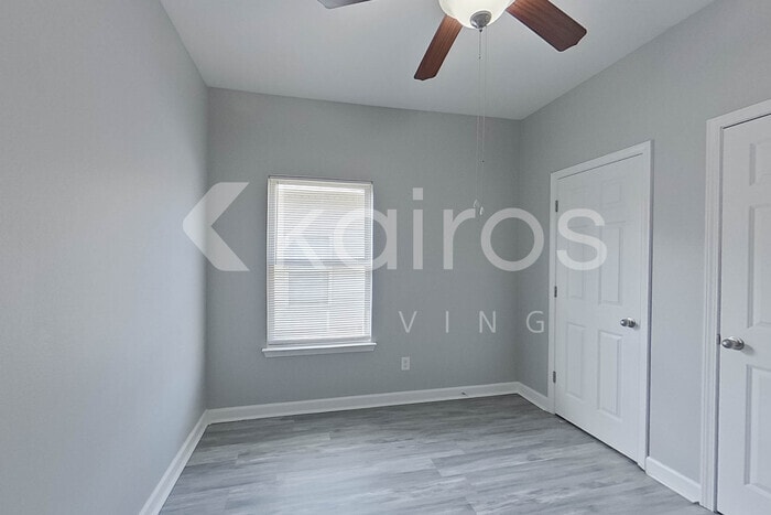 Building Photo - 10101 W 20th St