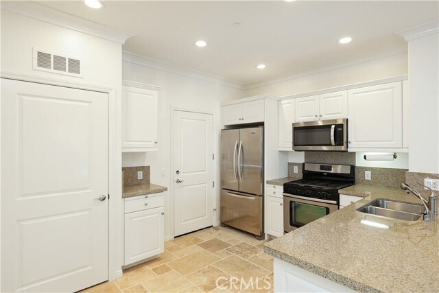 Building Photo - 138 Coralwood