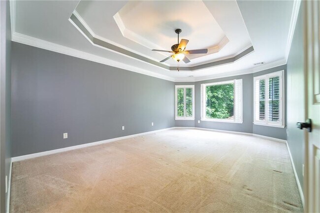 Building Photo - 313 Oak Hill Ln