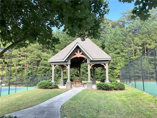 Building Photo - 1531 Primrose Park Rd