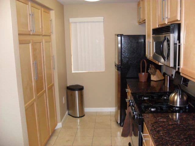 Building Photo - Meridian 2 bed | 2 bath Luxury Condo w/ Ut...