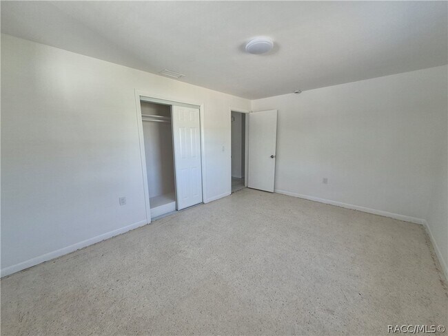 Building Photo - 41 S Lincoln Ave