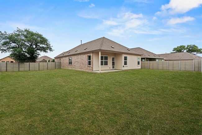 Building Photo - 136 Cherry Ridge Rd
