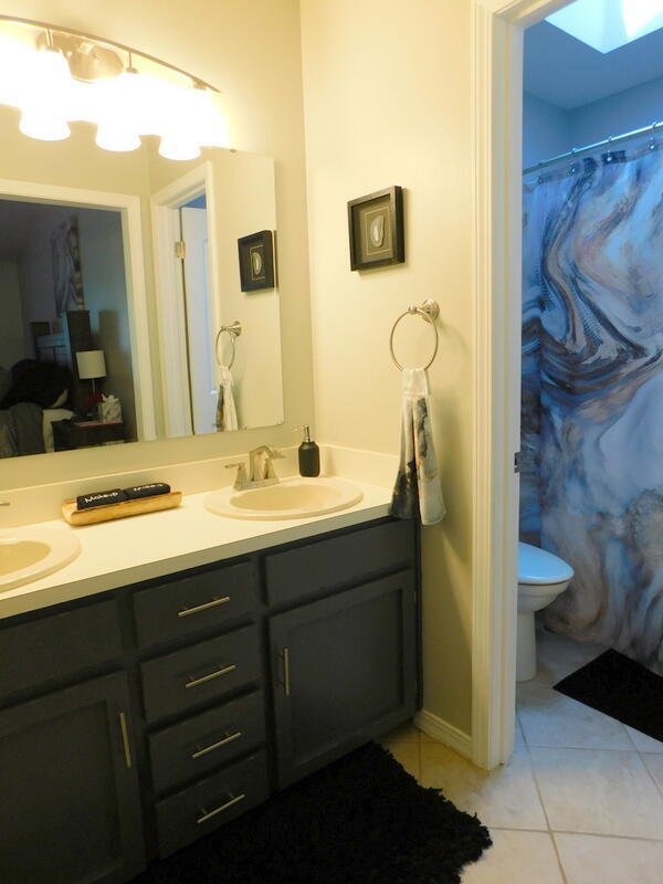 Building Photo - 939 Ridgewood Way