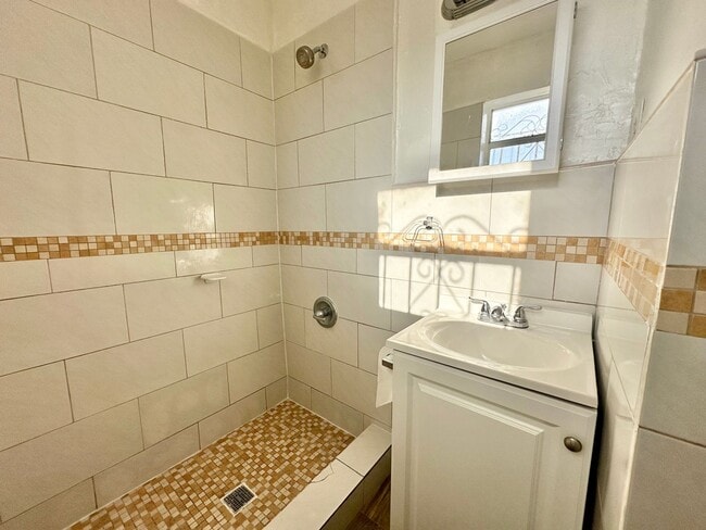 Building Photo - 7655 NW 3rd Ave