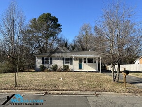 Building Photo - 2408 Otis St