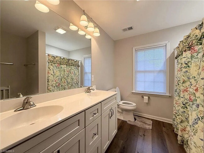 Building Photo - Earn Wealth While Leasing - Like a Homeowner - Lease to Own