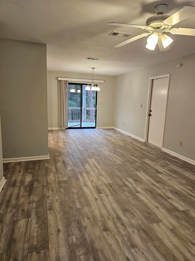 Building Photo - 8224 Hunters Ridge Trail