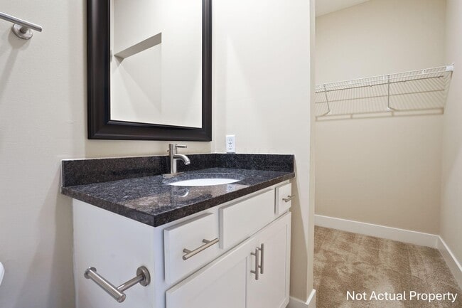 Building Photo - 5080 Aspen Pine Blvd