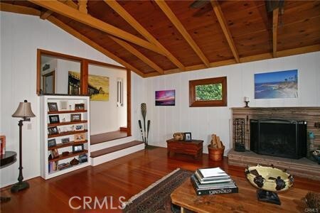 Building Photo - 31442 Holly Dr
