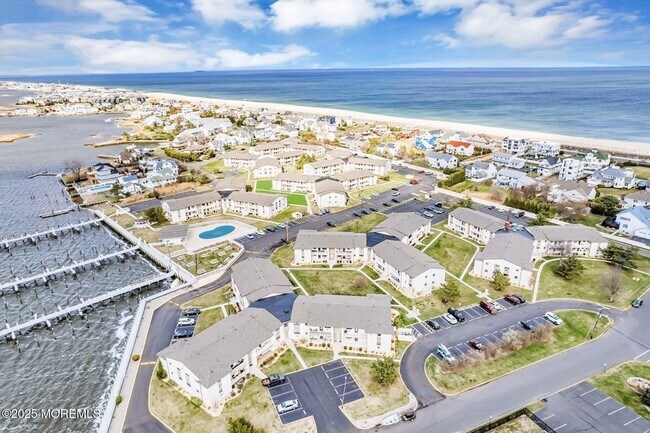 Building Photo - 76 Wharfside Dr