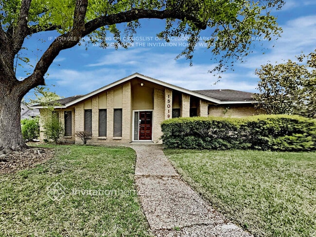 Building Photo - 15019 Seahorse Dr