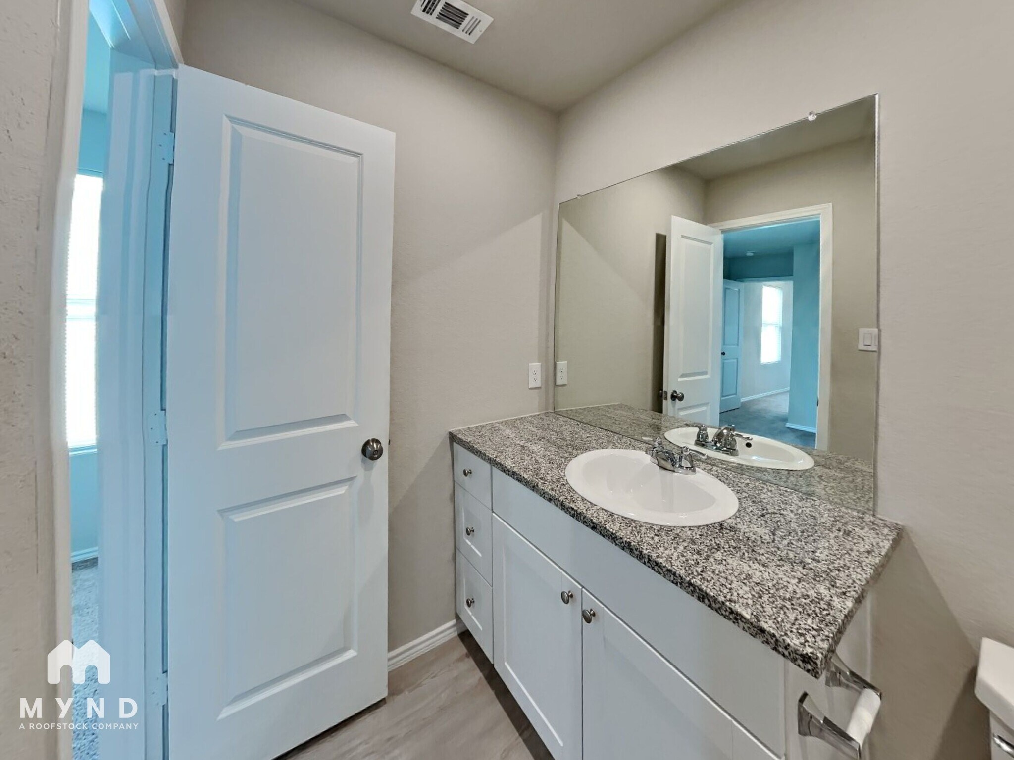 Building Photo - 4220 Thalweg Way