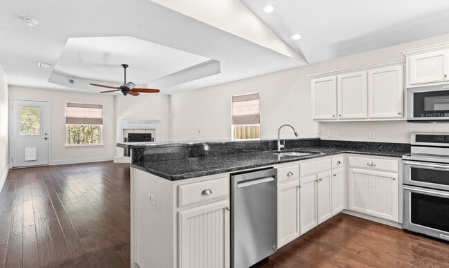 Building Photo - 30 Golden Eagle Ct