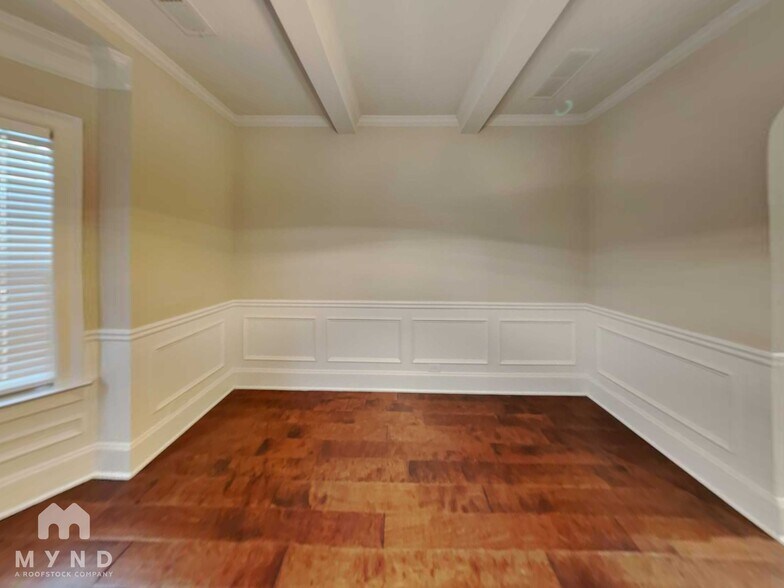 Building Photo - 8060 Snapwell Dr