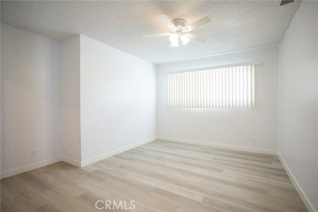 Building Photo - 11801 Rexford Rd