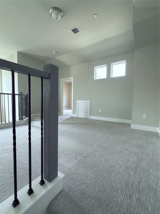 Building Photo - 11216 Gadsen Ln