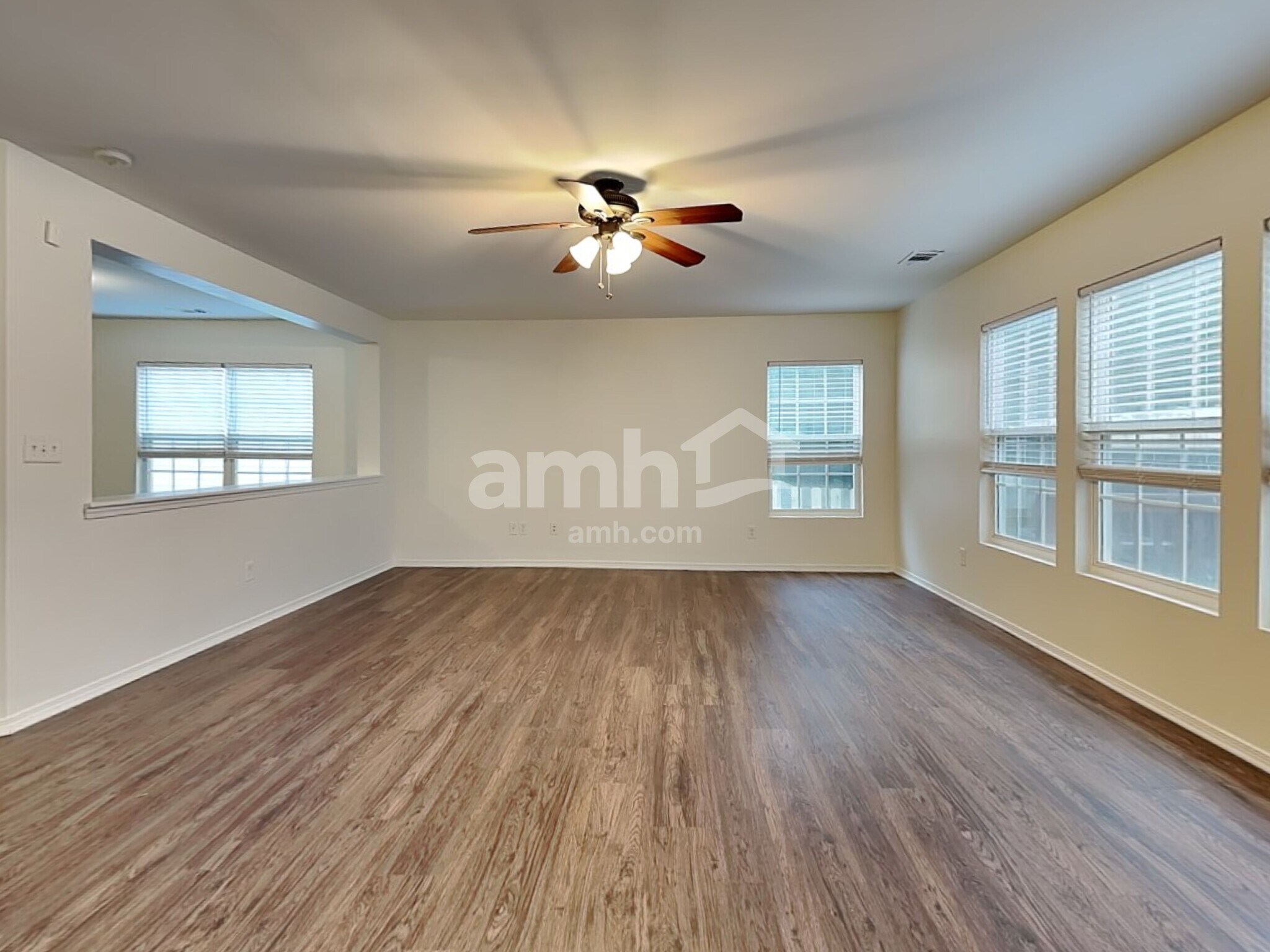 Building Photo - 12408 Lanier Islands Cir