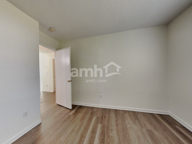 Building Photo - 3280 Denali Ct