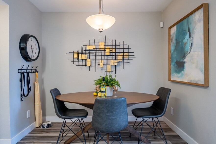 Dining Area - Avana Chandler