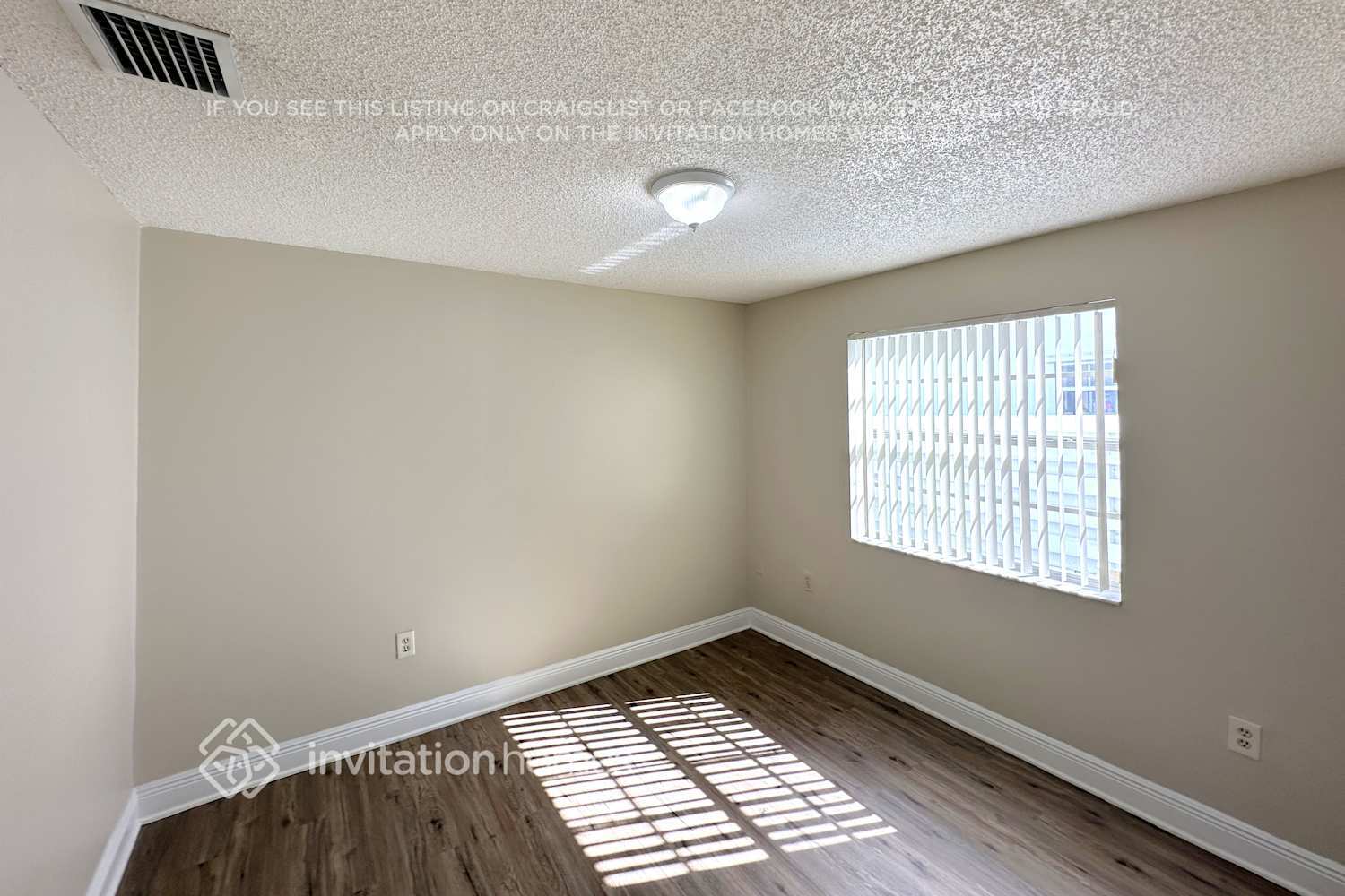 Building Photo - 14655 SW 139th Ct