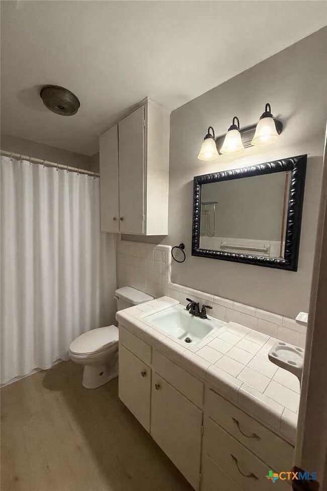 Building Photo - 482 Kerlick Ln