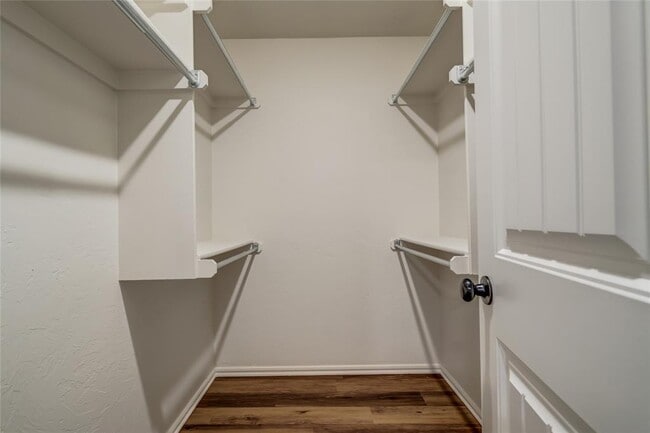 Building Photo - 12716 Heritage Oaks Dr