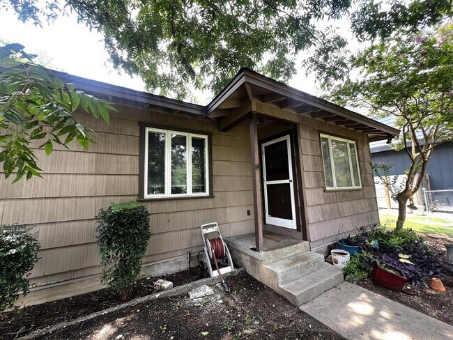 Building Photo - 4512 Jinx Ave