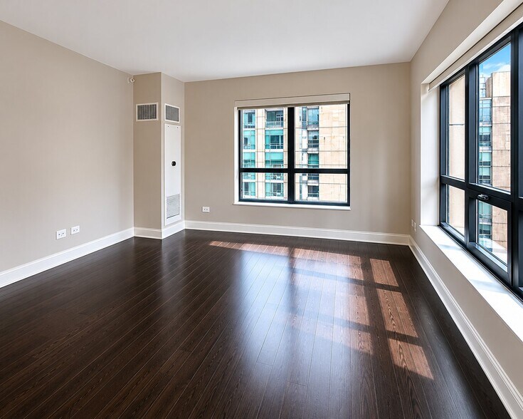 Building Photo - 61 W Hubbard St