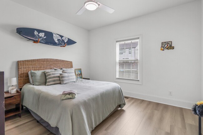 Building Photo - 276 Bluebell Dr