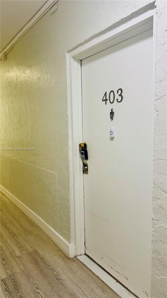 Building Photo - 17570 Atlantic Blvd