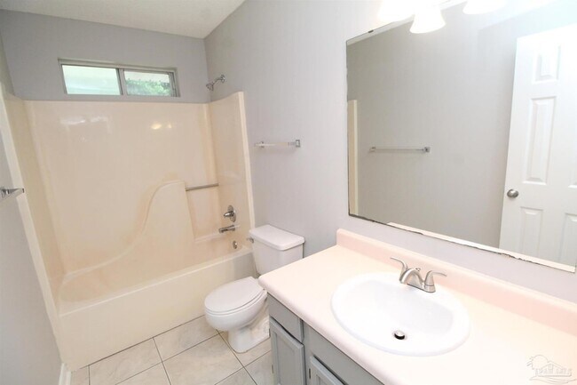 Building Photo - 1713 Cahaba Cir