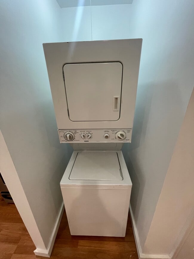 Building Photo - 1116 Harlem Ave