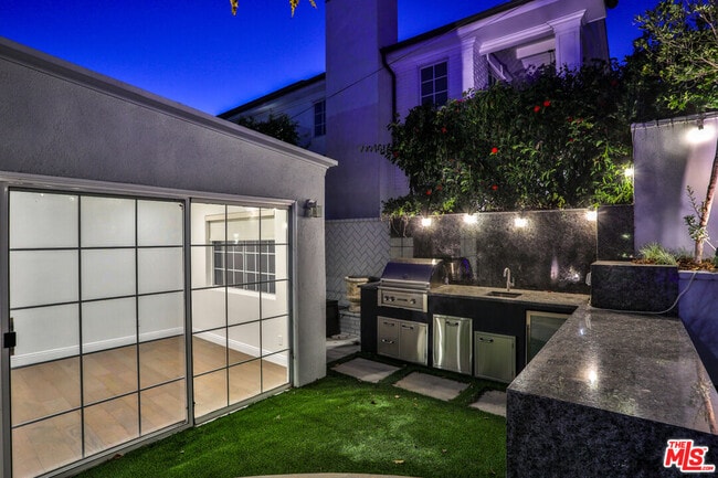 Building Photo - 1532 Glendon Ave