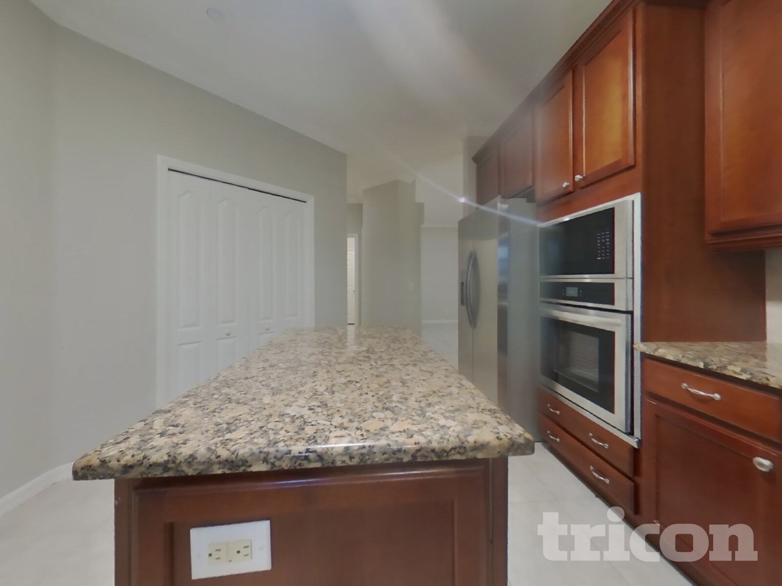 Building Photo - 6300 Falcon Lair Dr