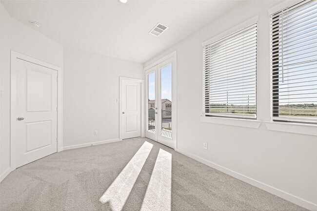 Building Photo - 3223 Loam Ln