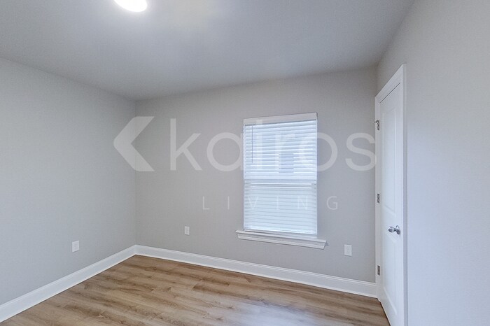 Building Photo - 22844 Monterey Ave