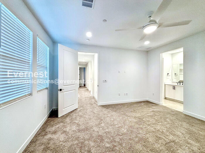 Building Photo - 29564 Monarch Rd