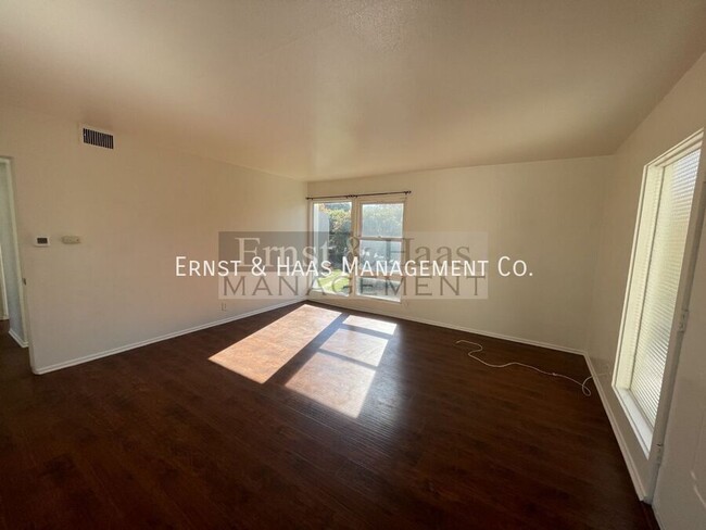 Building Photo - Virginia Country Club 3 Bedroom 2 Bath , U...