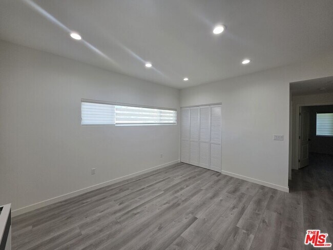 Building Photo - 25226 Loytan St