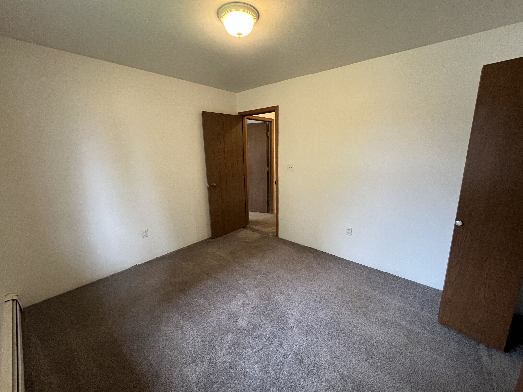 Building Photo - 615 Ginko Rd