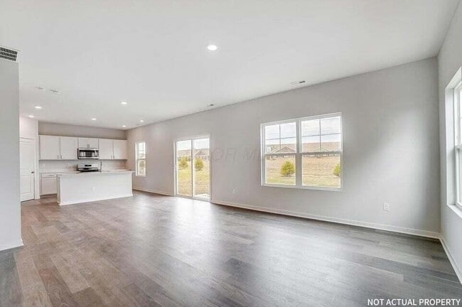 Building Photo - 143 Brookside Dr