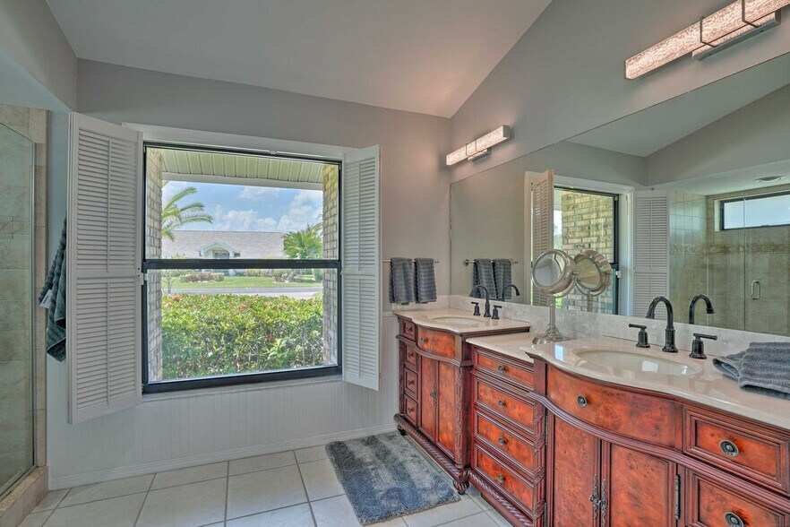 Building Photo - 28450 Winthrop Cir